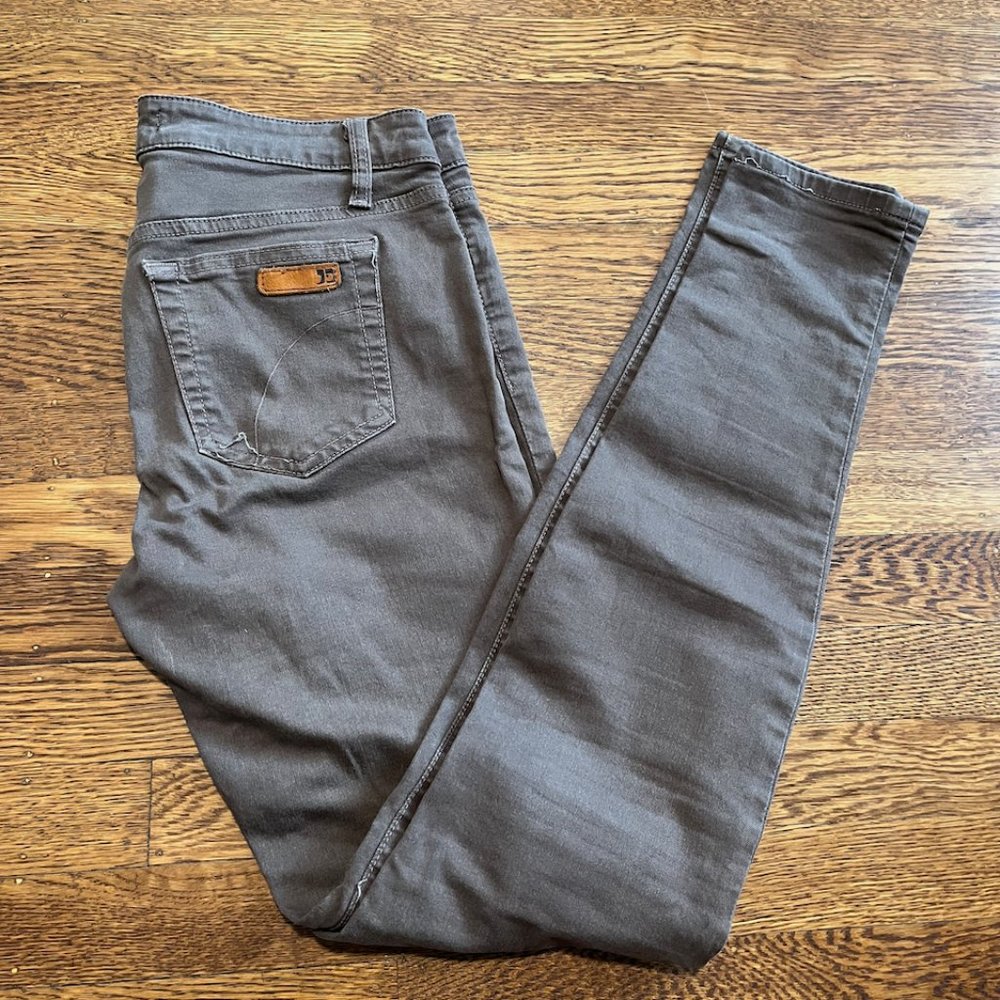 Joe's Jeans Skinny Visionaire in size 28 color clay